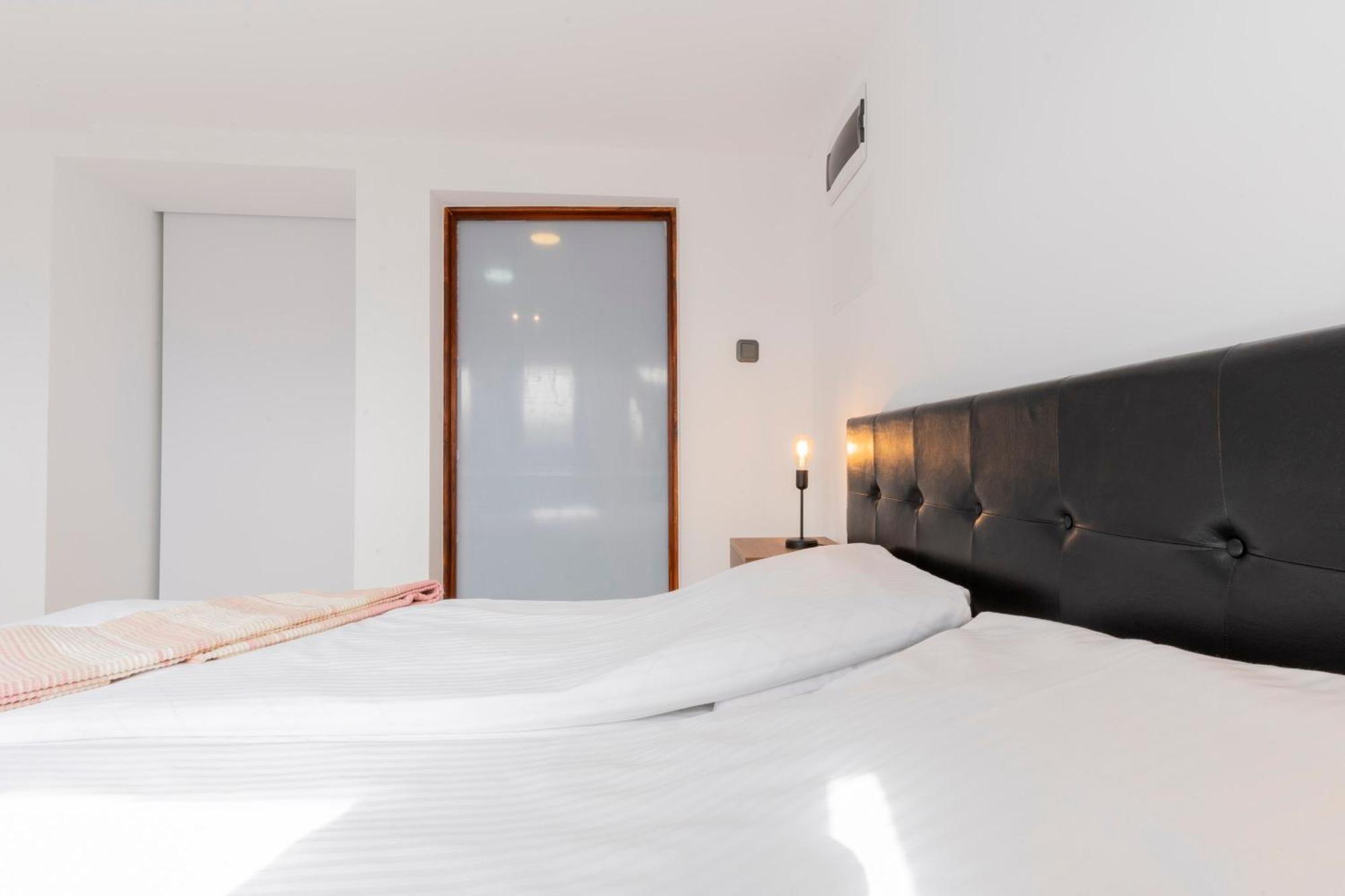 Bobevata Guest House - Floor 1 - Stunning View Old Town Veliko Turnovo Bagian luar foto
